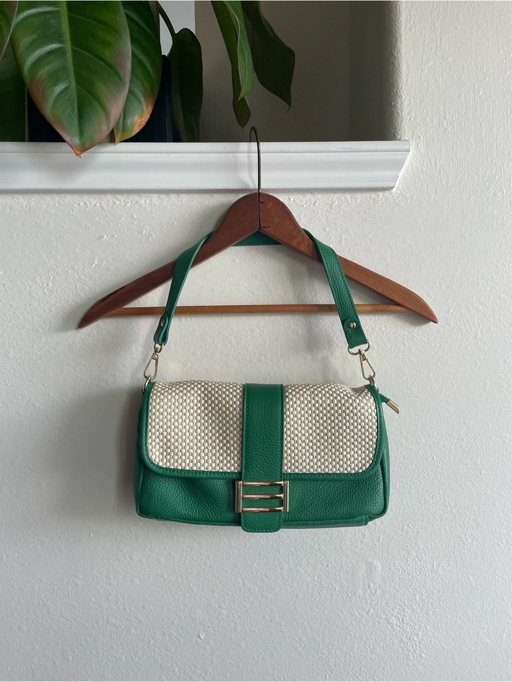 Divina Firenze Woven Shoulder Bag - Emerald Green